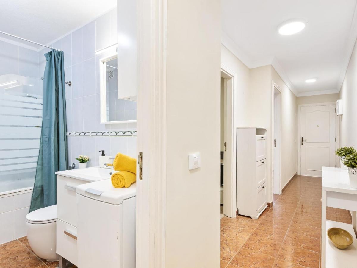 9 Amarilla Bay With Pool, Terrace Wifi Apartment